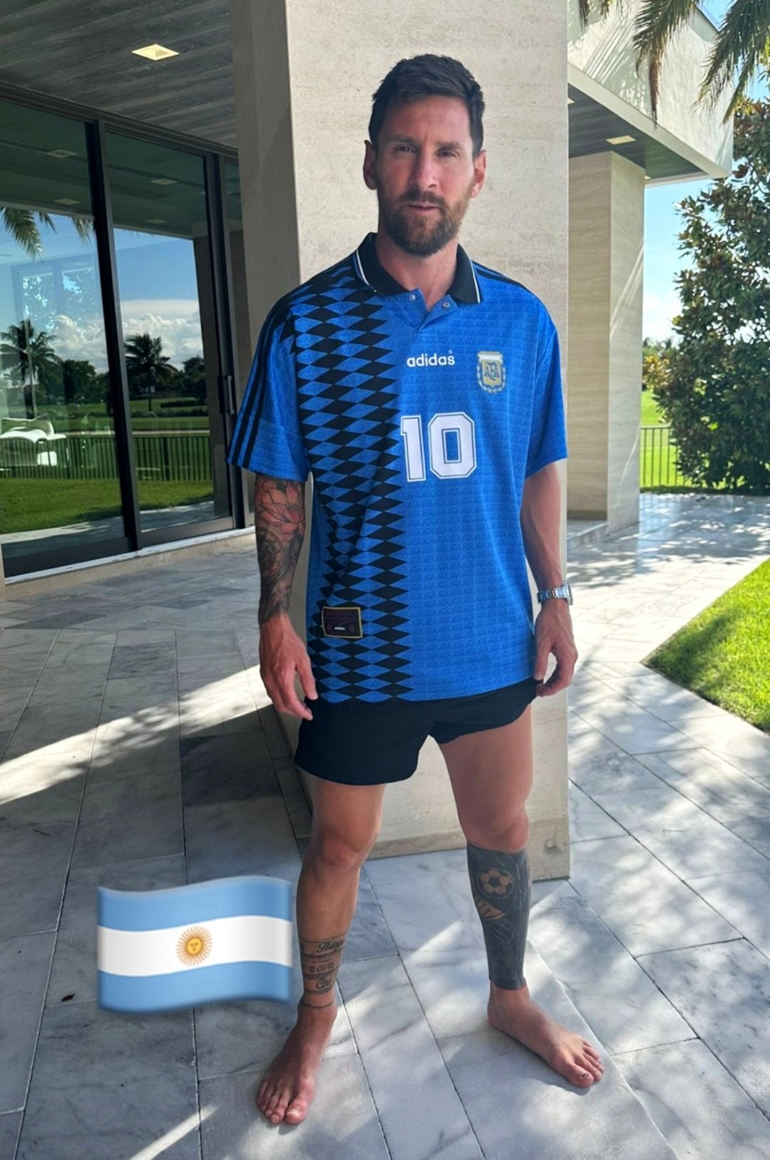 DAZN Football on X: "Lionel Messi goes retro with his 1994 Argentina shirt : leomessi on Instagram https://t.co/di0MGT8WVP" / X