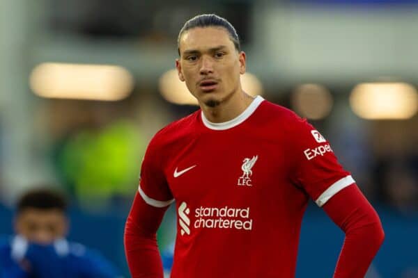 LIVERPOOL, ENGLAND - Wednesday, April 24, 2024: Liverpool's Alexis Mac Allister (L) and Darwin Núñez during the FA Premier League match between Everton FC and Liverpool FC, the 244th Merseyside Derby, at Goodison Park. Everton won 2-0. (Photo by David Rawcliffe/Propaganda)